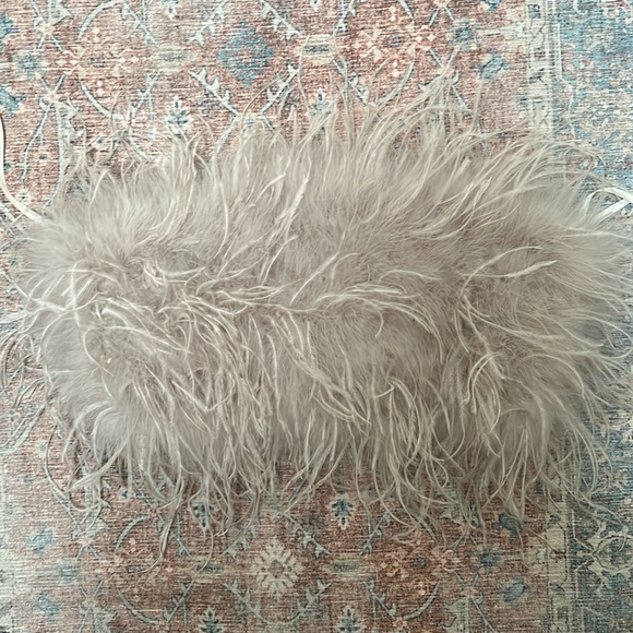 LAMARQUE Zaina Top in light grey - Picture 2 of 3